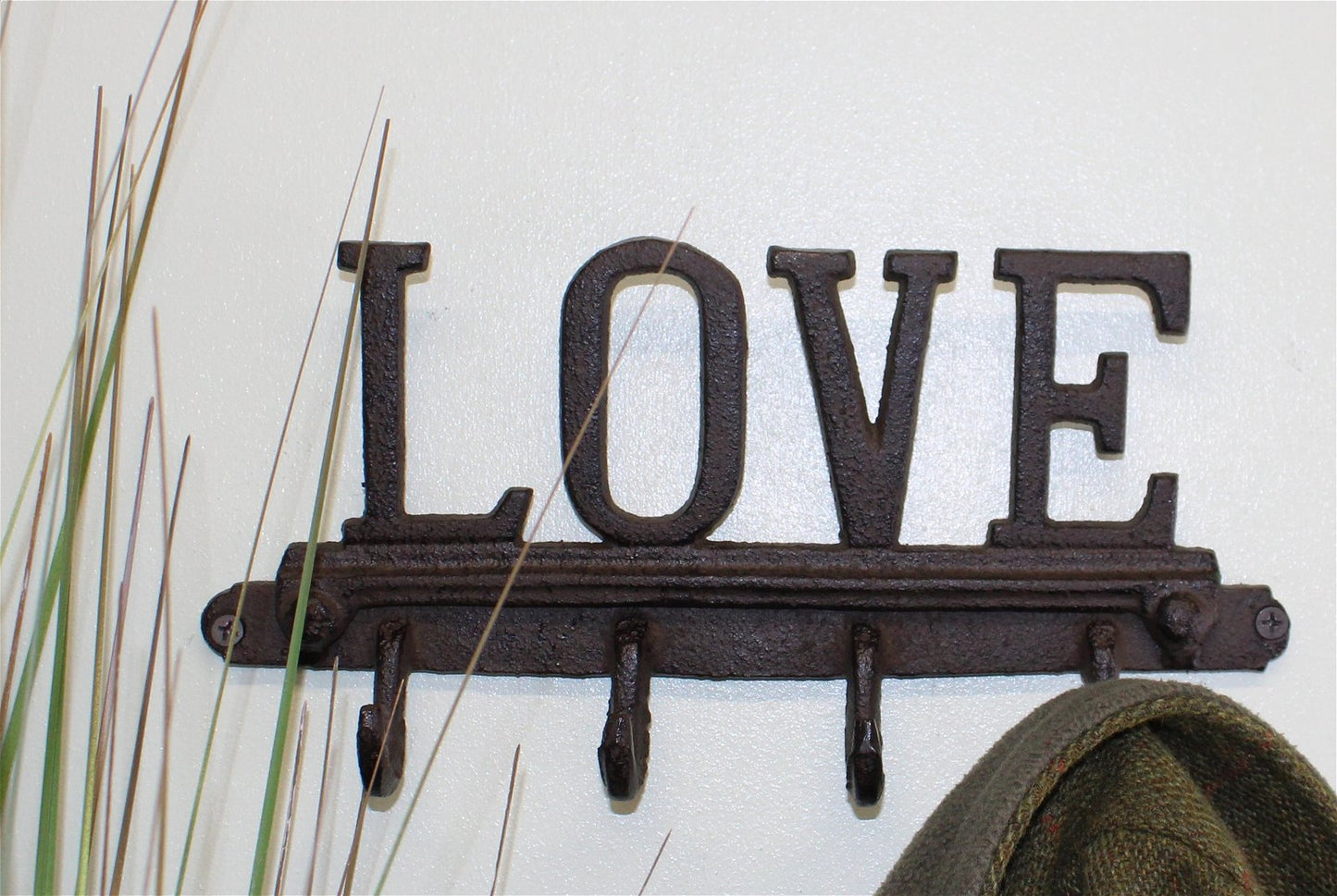 Rustic Cast Iron Wall Hooks, Love Design With 4 Hooks - BerPar