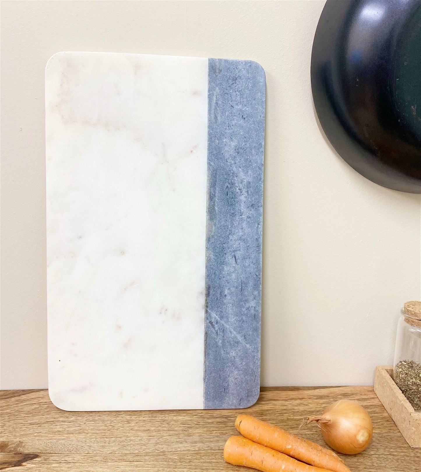 White & Grey Marble Chopping Board 40cm - BerPar