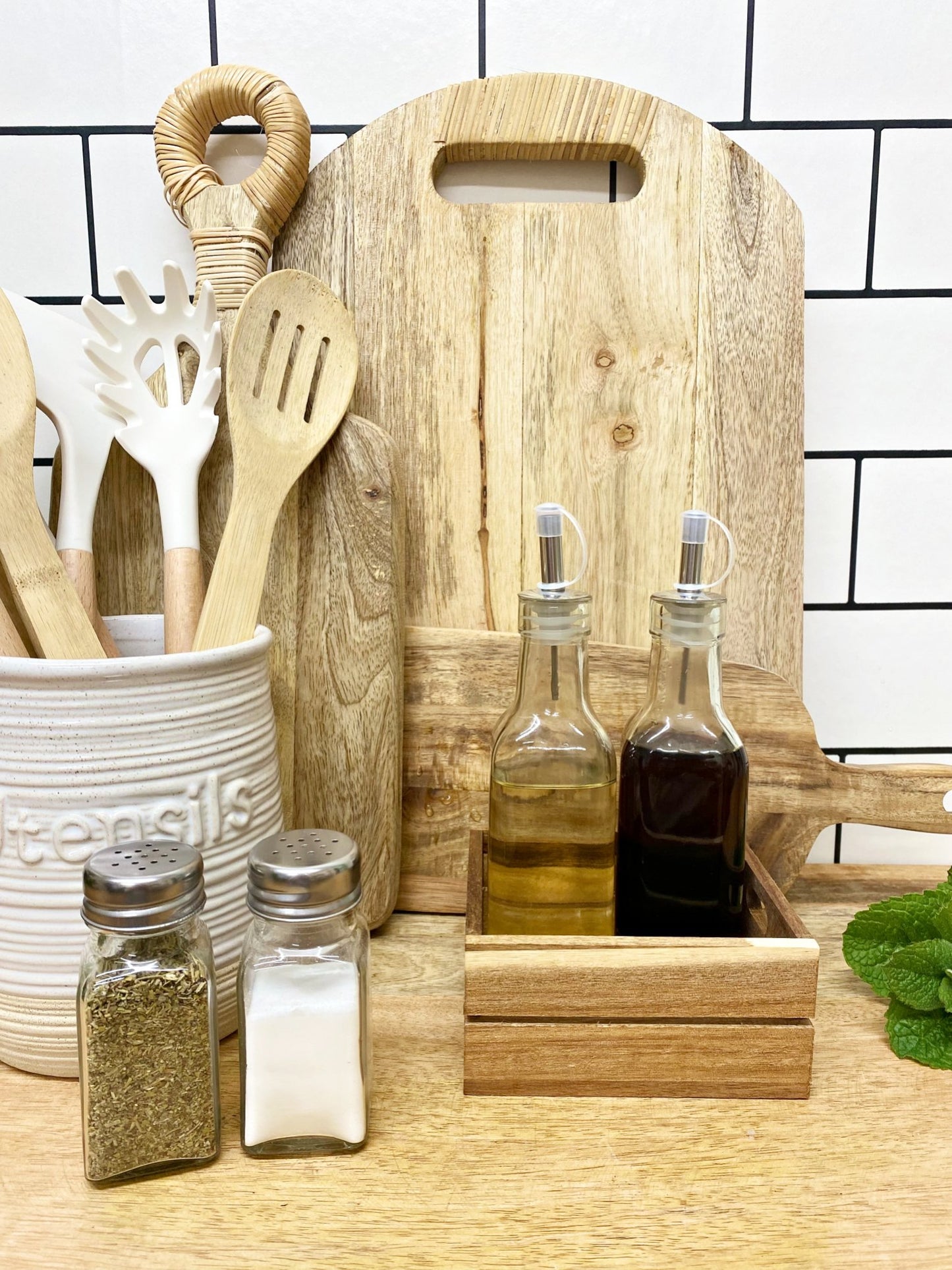 Four Piece Dinner Dressing Set - BerPar
