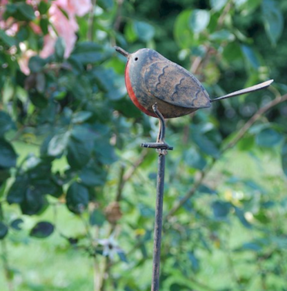 Robin on Stick - Decorative Garden Ornament for Plant Support & Outdoor Decor - BerPar