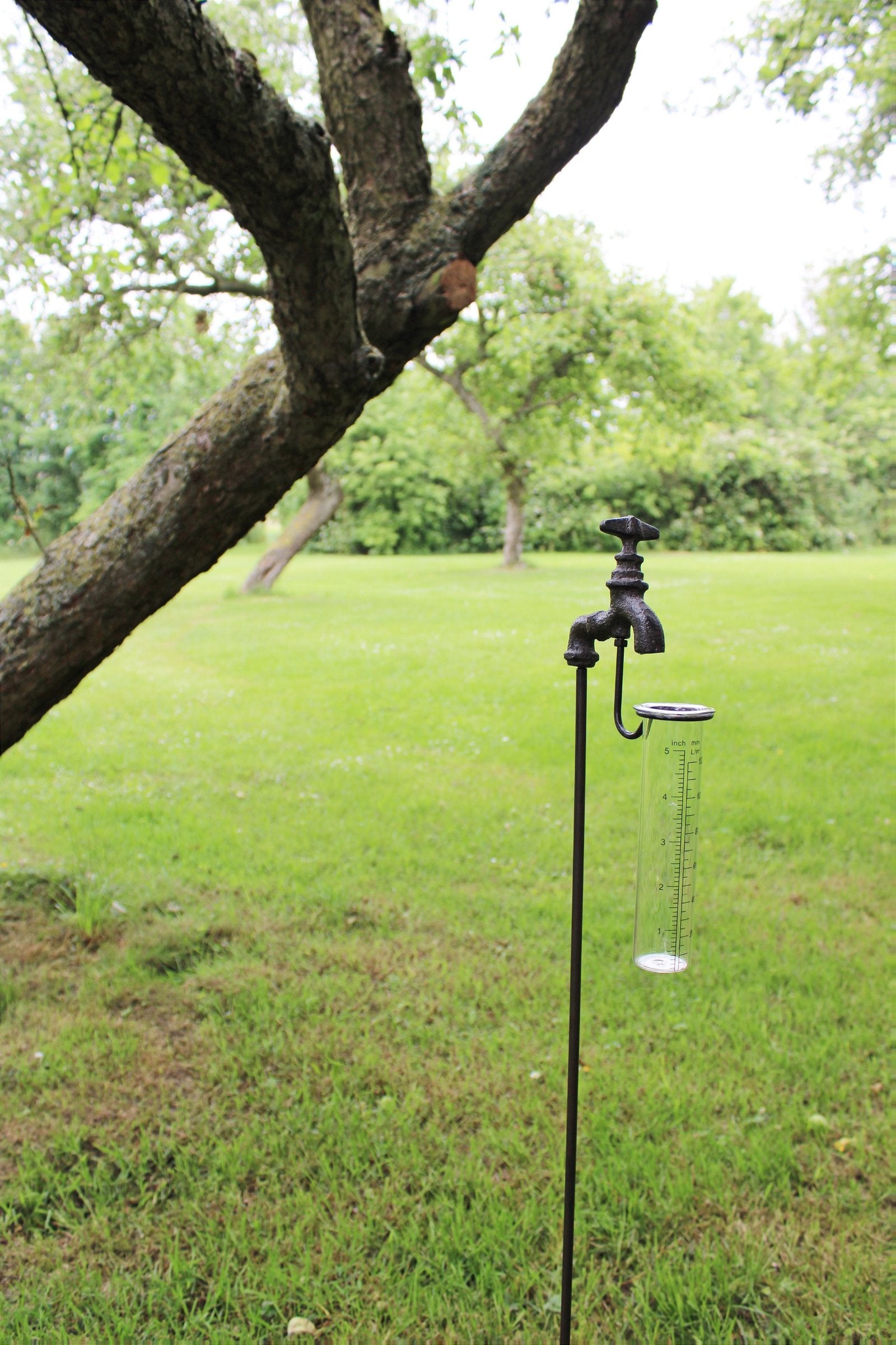 Fleur-de-lis Rain Gauge good by Bottle Tree Bob ( Includes Rain Gauge)