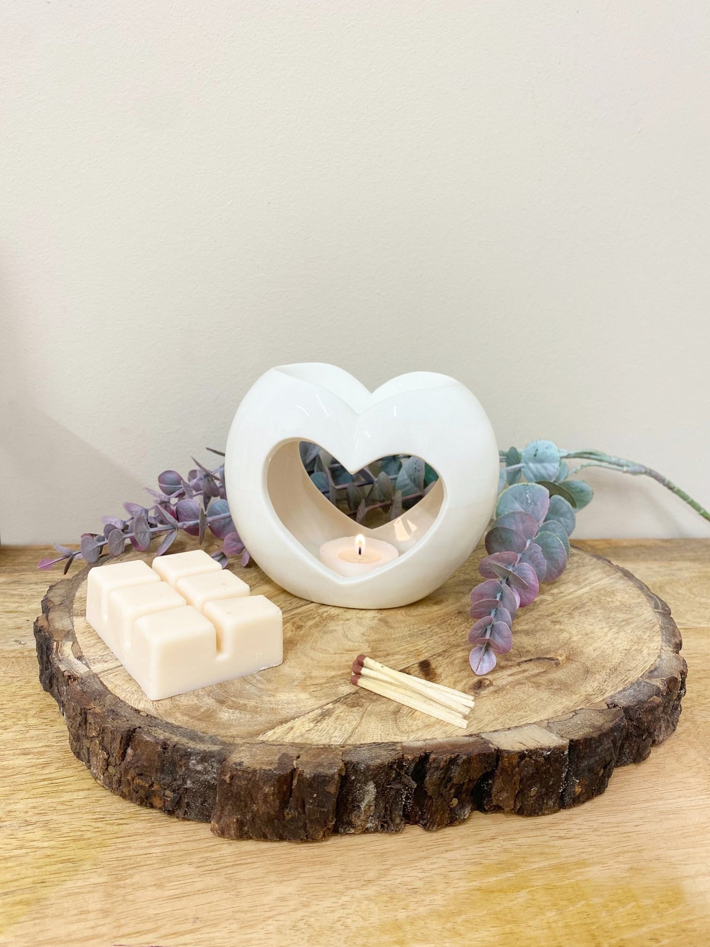 Pearl Heart Oil or Wax Warmer